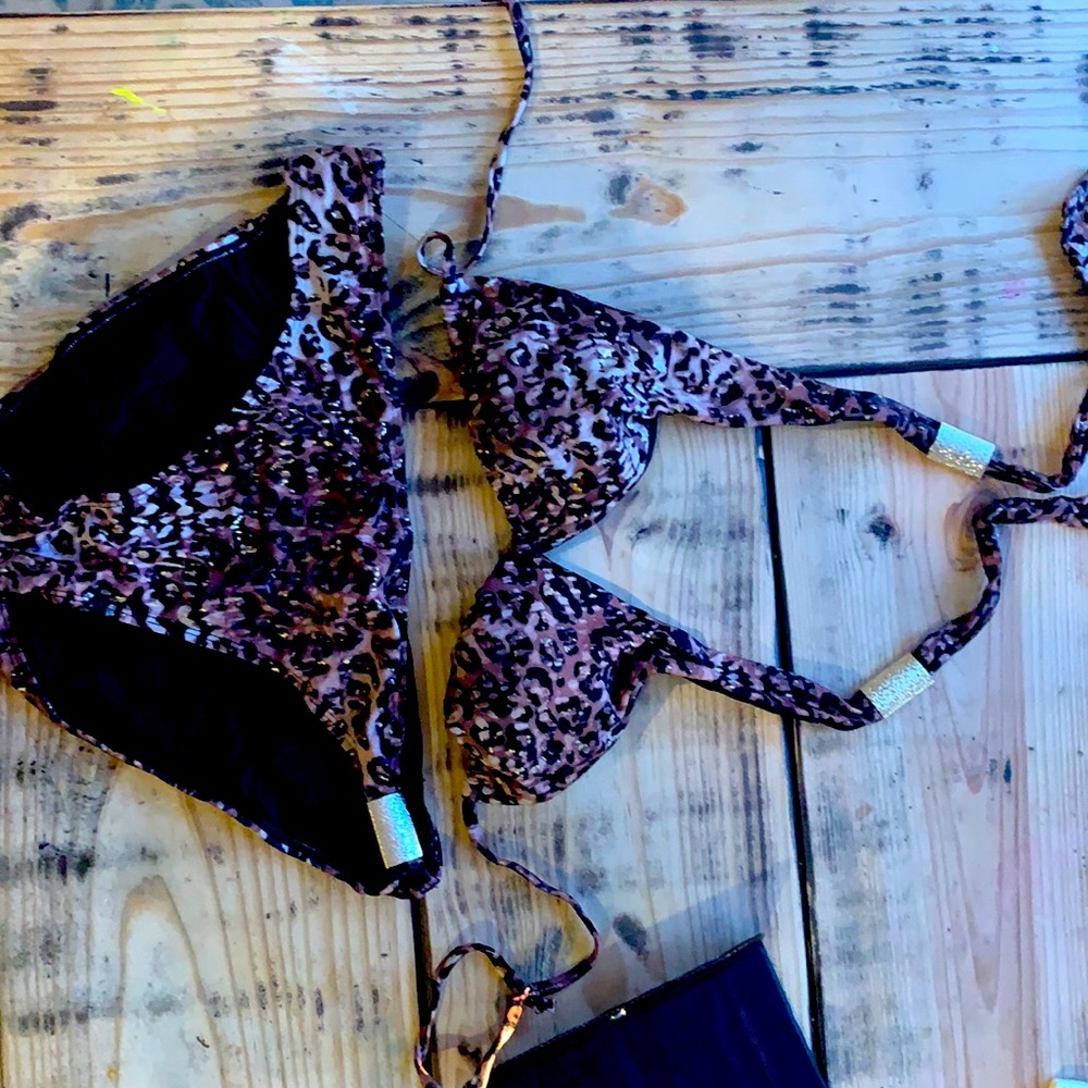 2 piece Jennifer Lopez bikini